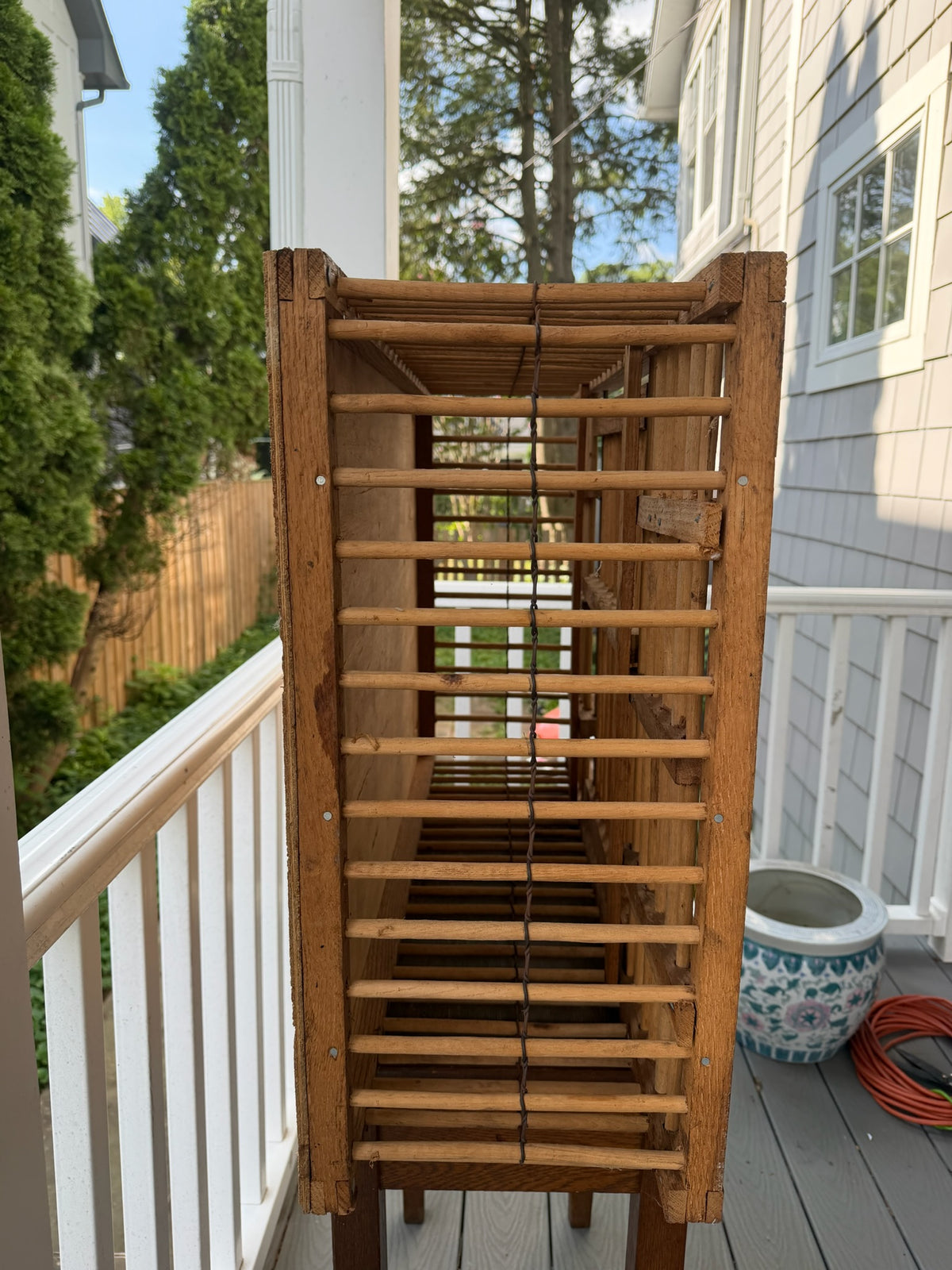 Vintage W.J. Carpenter Co. wooden chicken crate