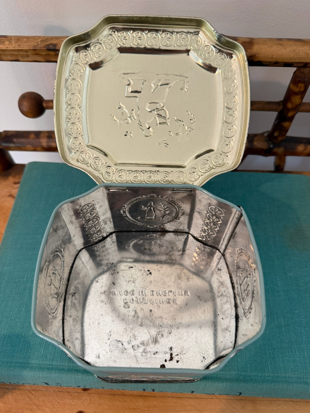 Vintage 1950s English Confectionary Tin - Wedgwood Blue & White Neoclassical Bas-Relief