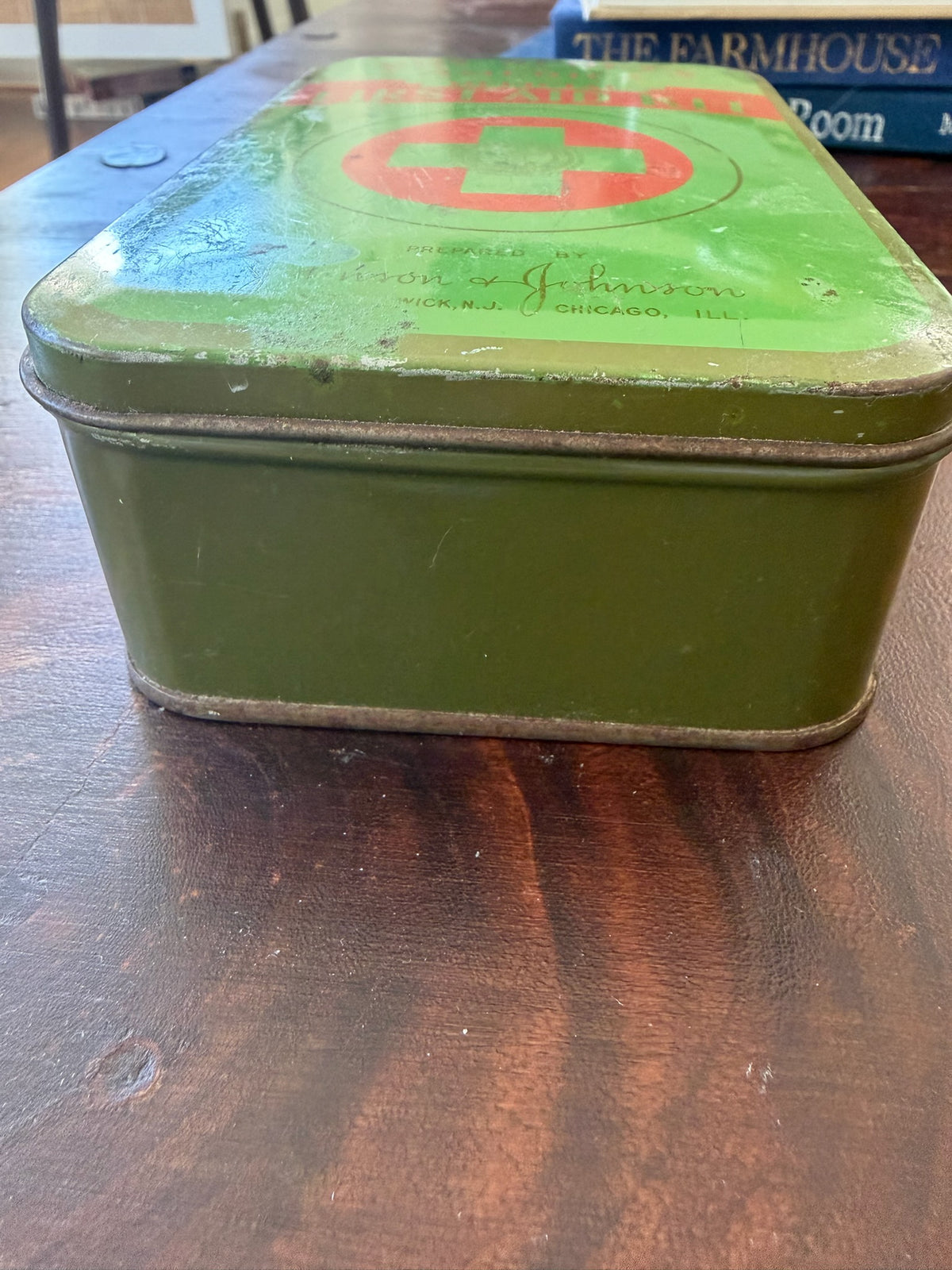 Vintage Boy Scouts of America Official First Aid Kit J&Johnson Belt Carry Tin
