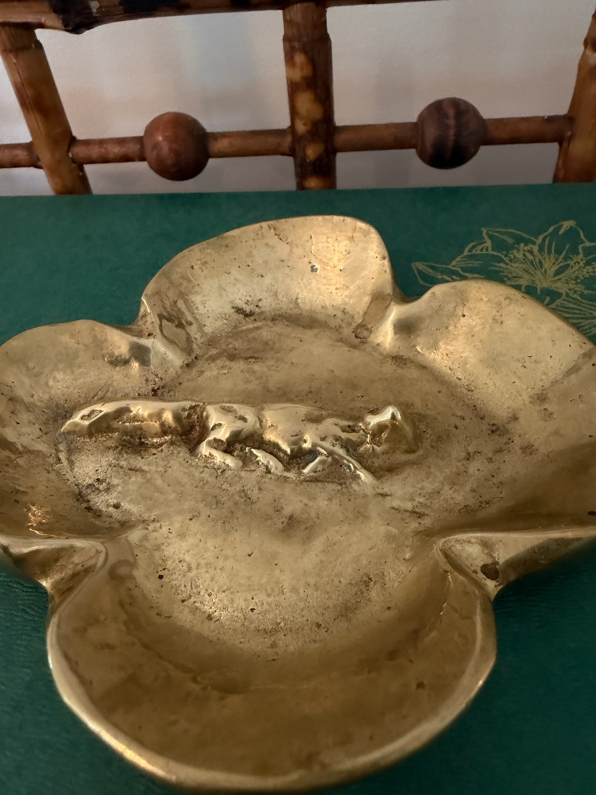 Vintage Virginia Metalcrafters Solid Brass Fox Clover Trinket Dish Ashtray, Style 3-12, Designed by Oskar Hansen