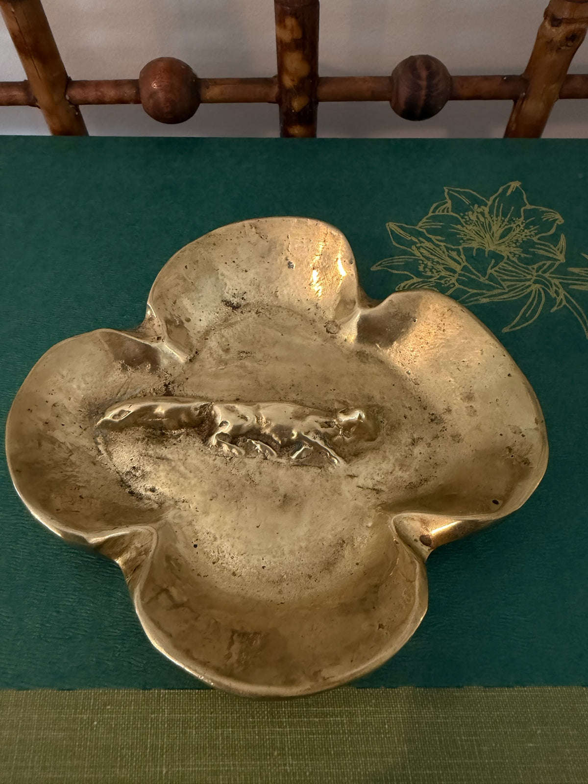 Vintage Virginia Metalcrafters Solid Brass Fox Clover Trinket Dish Ashtray, Style 3-12, Designed by Oskar Hansen