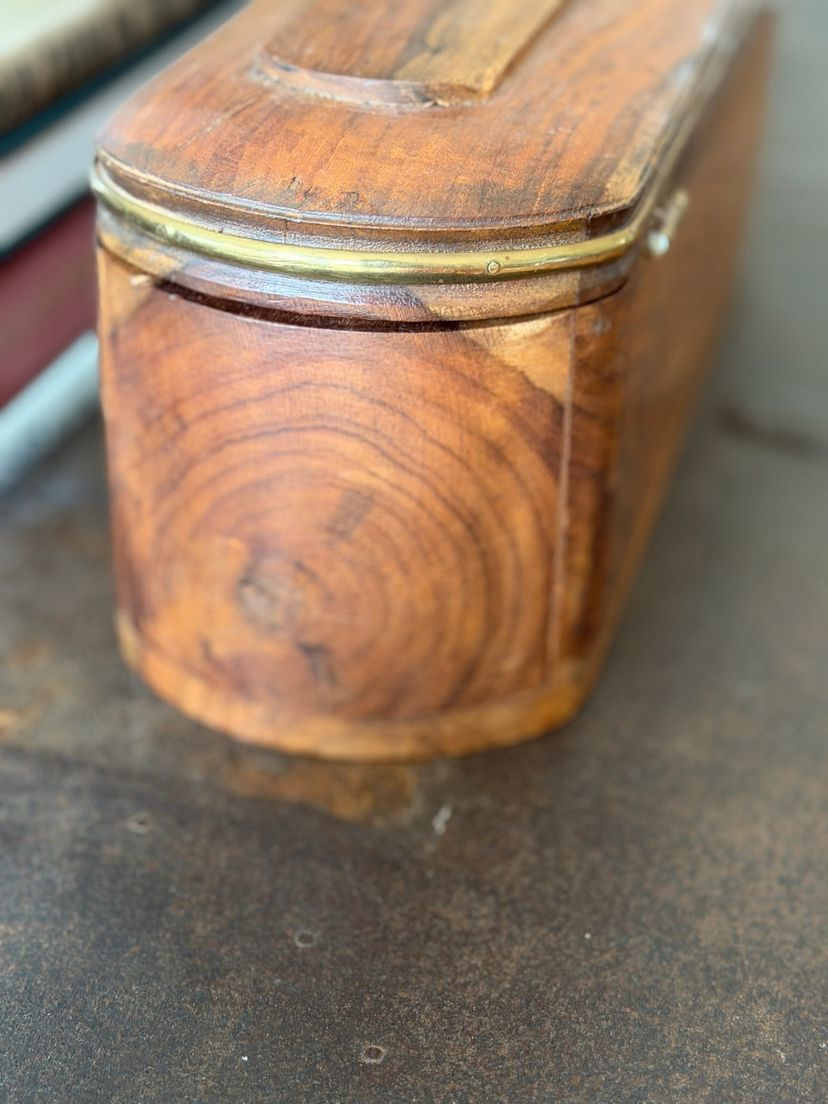 Antique Style Curved Hardwood Valet / Stationery Box – Reproduction Victorian Capsule Box with Lower Drawer