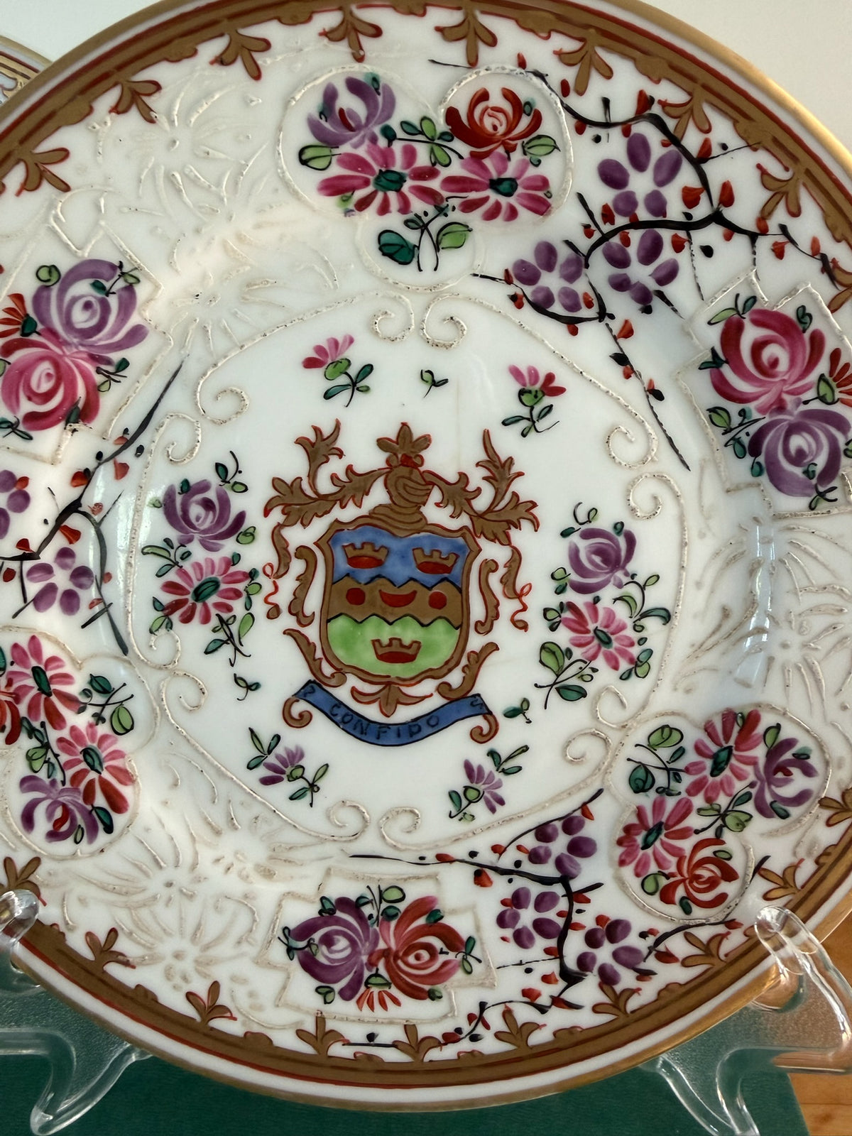 Pair of 19th Century Edme Samson French Armorial Porcelain Plates ("Confido")