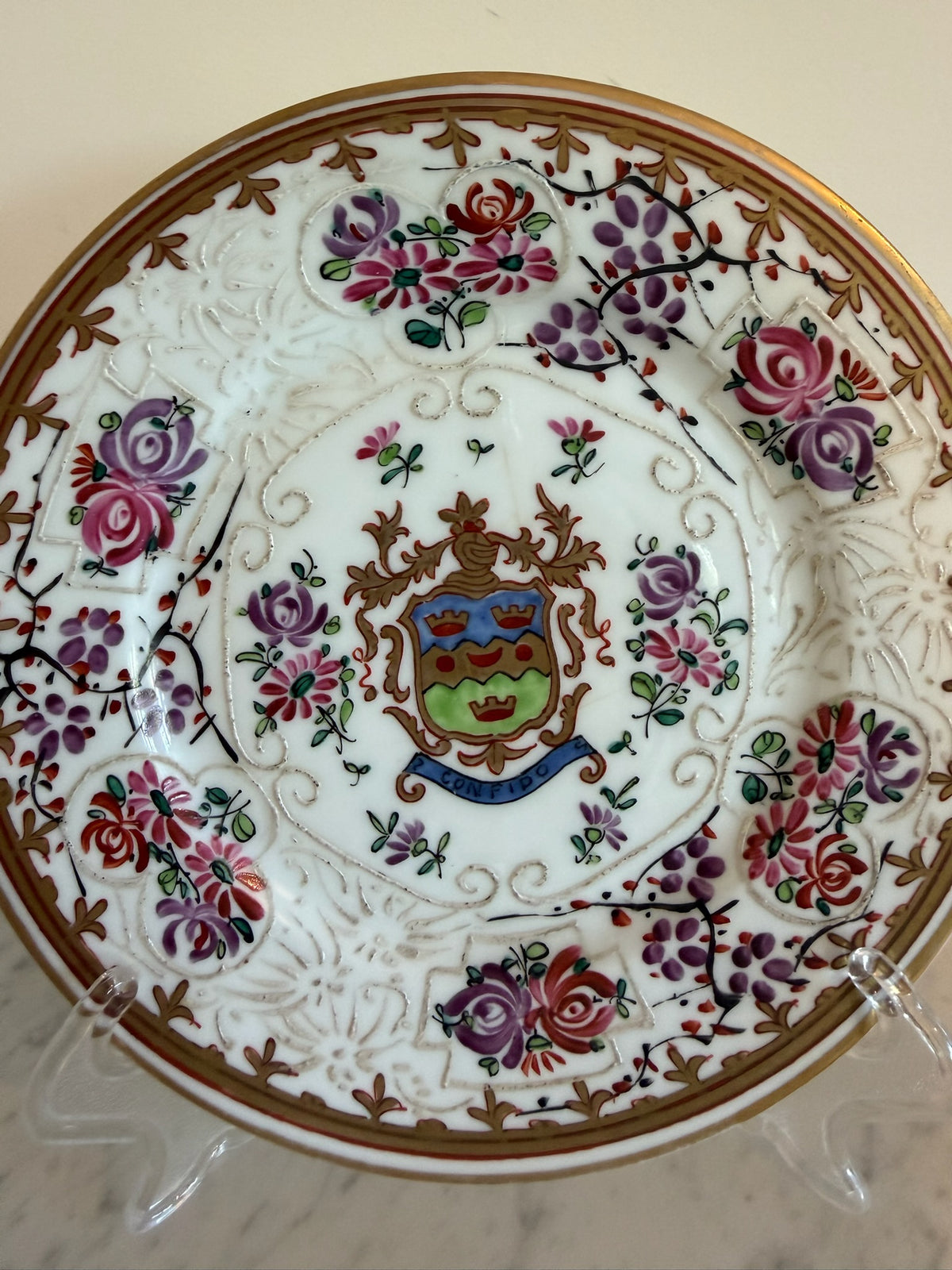 Pair of 19th Century Edme Samson French Armorial Porcelain Plates ("Confido")