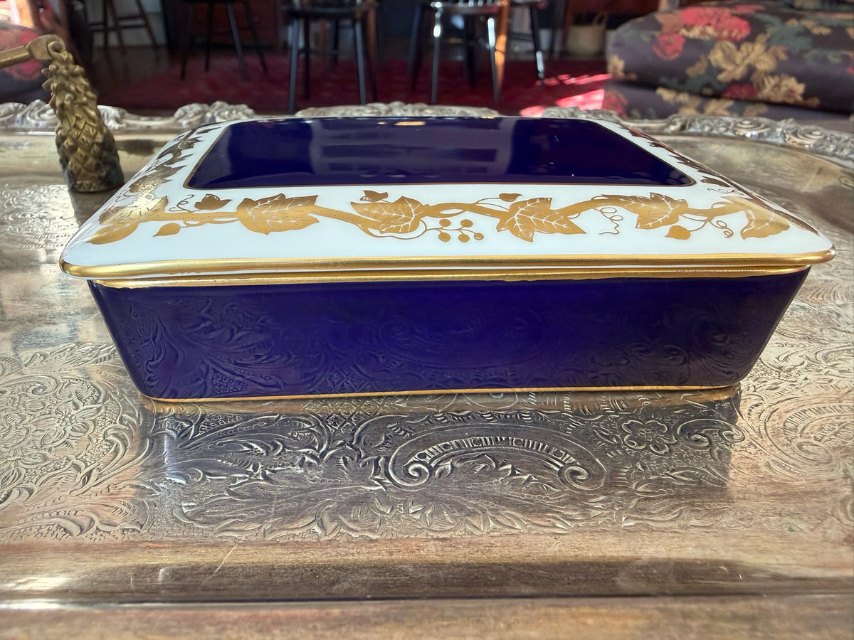 Vintage Wedgwood "Whitehall Mazarine Blue"  Bone China Lidded Trinket Box